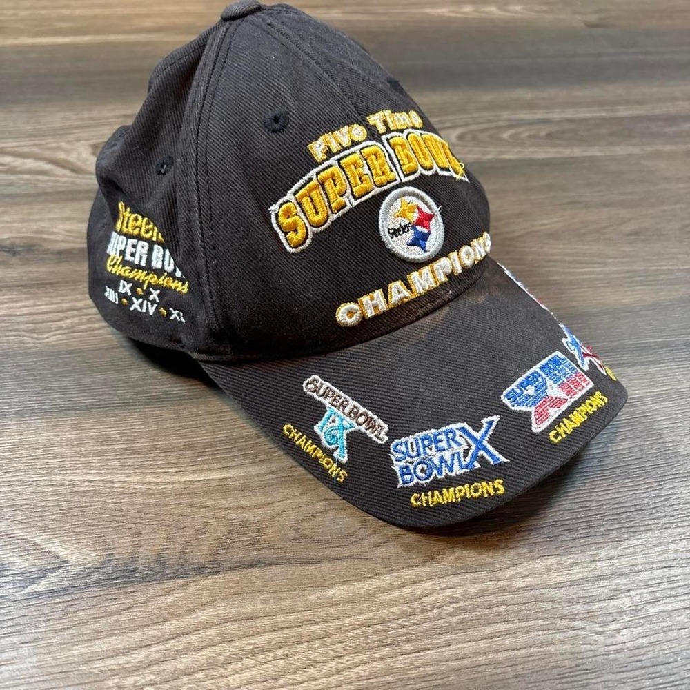 NFL Pittsburgh Steelers black cap with Super Bowl champions patches